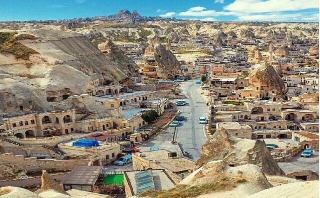 فروش صنایع دستی چین در روستای تاریخی کندوان!؛ درخواست اهالی روستا