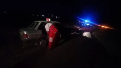 برخورد تریلی و پژو پارس در میامی جان یک نفر را گرفت برخورد تریلی و پژو پارس در میامی جان یک نفر را گرفت