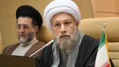 باید پای حکم خدا محکم بایستیم