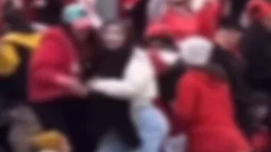 ۲ تماشاگر زن مسابقه پرسپولیس و تراکتور بازداشت شدند