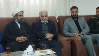 دیدار رئیس سازمان زندان‌ها با خانواده شهدای شهرستان پلدختر