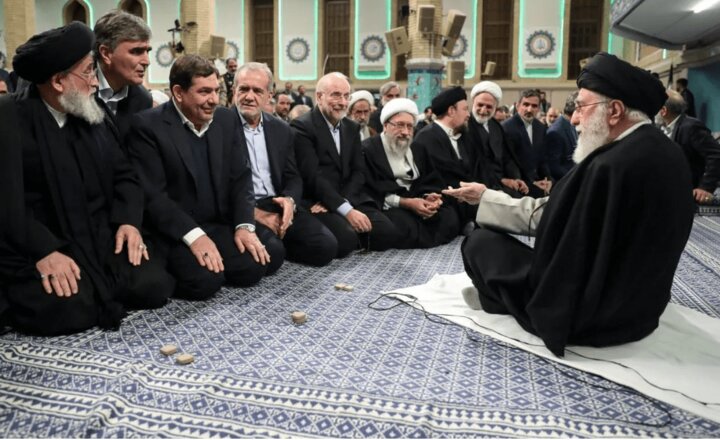 راز زیلوهای آبی بیت رهبری؛ چرا فرشهای نفیس هرگز پهن نشدند؟
